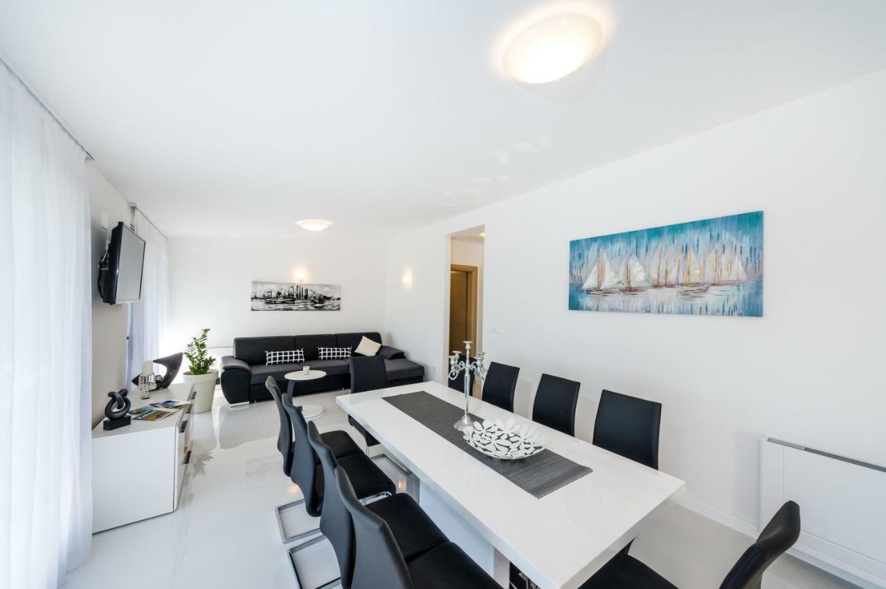 Apartments Menalo Zaton  Eksteriør billede